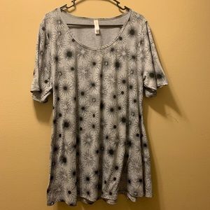 NWOT Lularoe Perfect T, XL